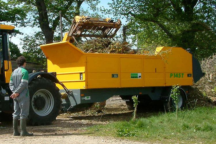 VEGUEMAT - Compostage & recyclage - Broyeur agricole à déchets verts - MENART P145 T